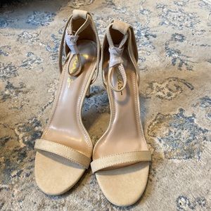 Lulus High Heel- Size 9